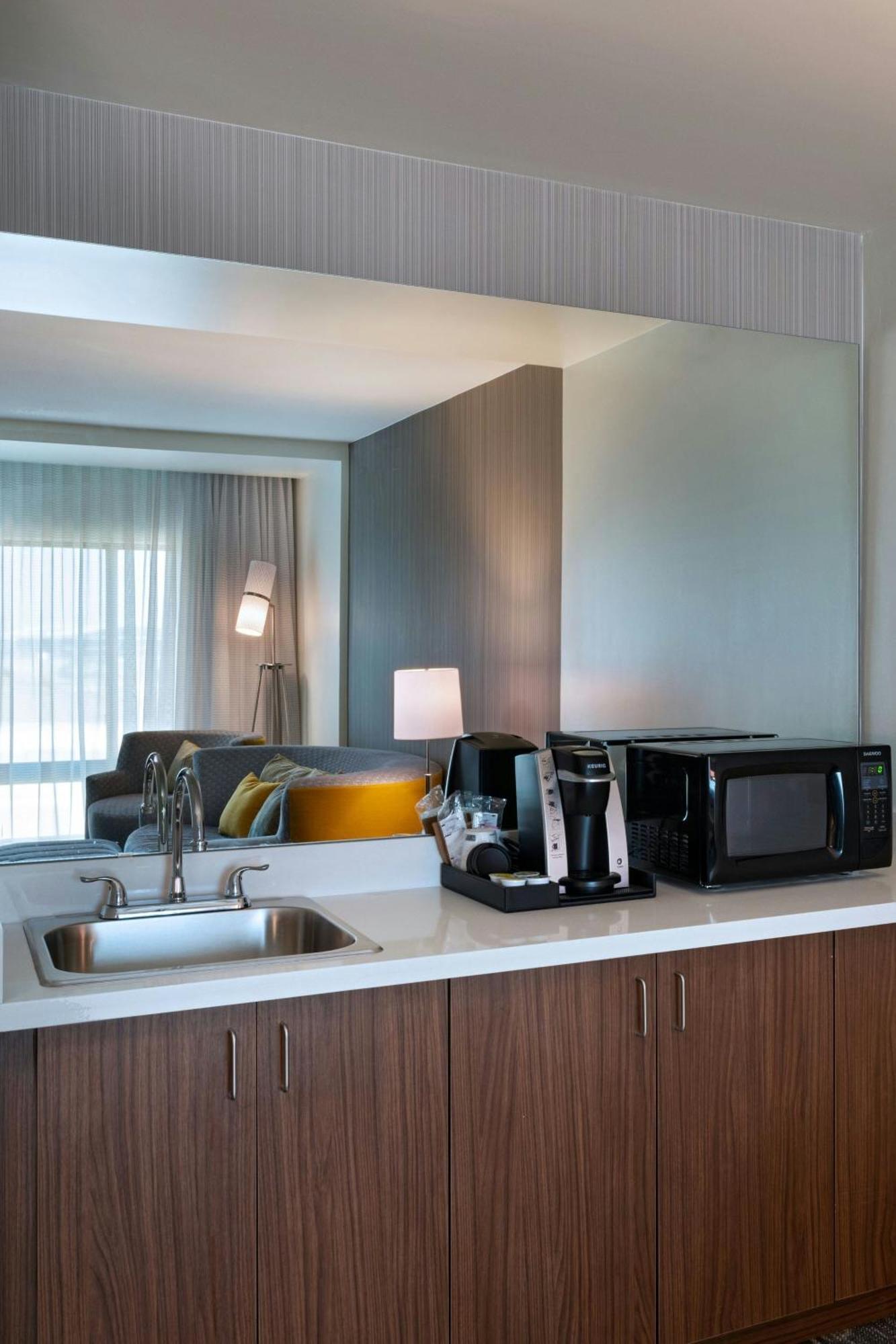Courtyard Dallas Grand Prairie Esterno foto